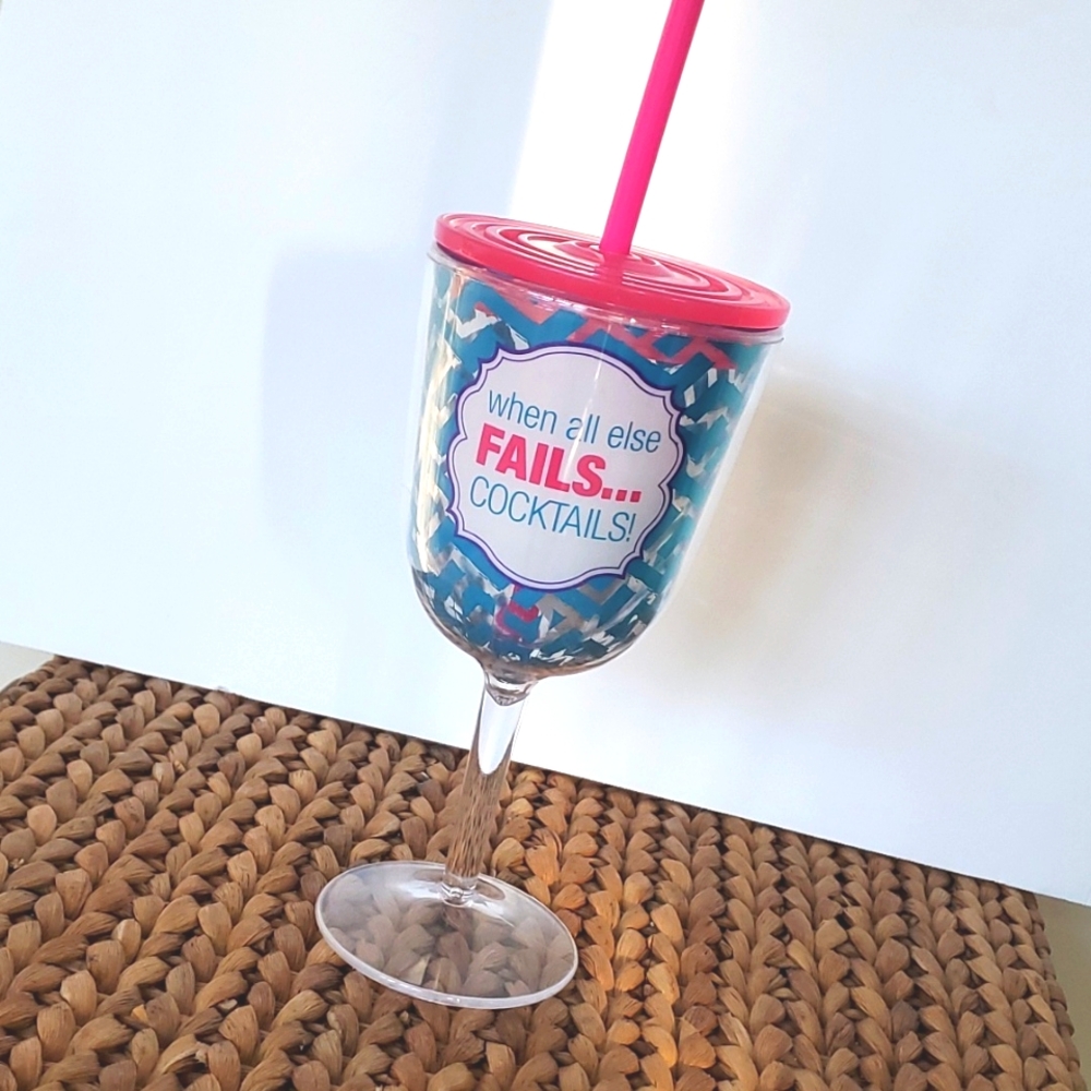 Plastic drinkware
